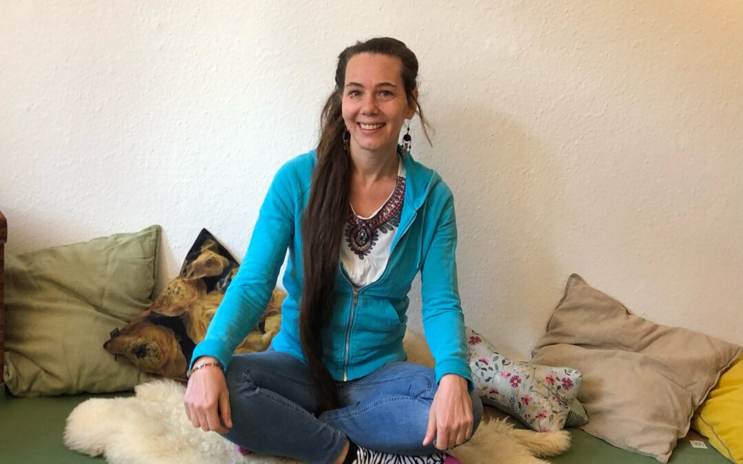 Yoga und Begleitung rund um die Geburt – Manuela